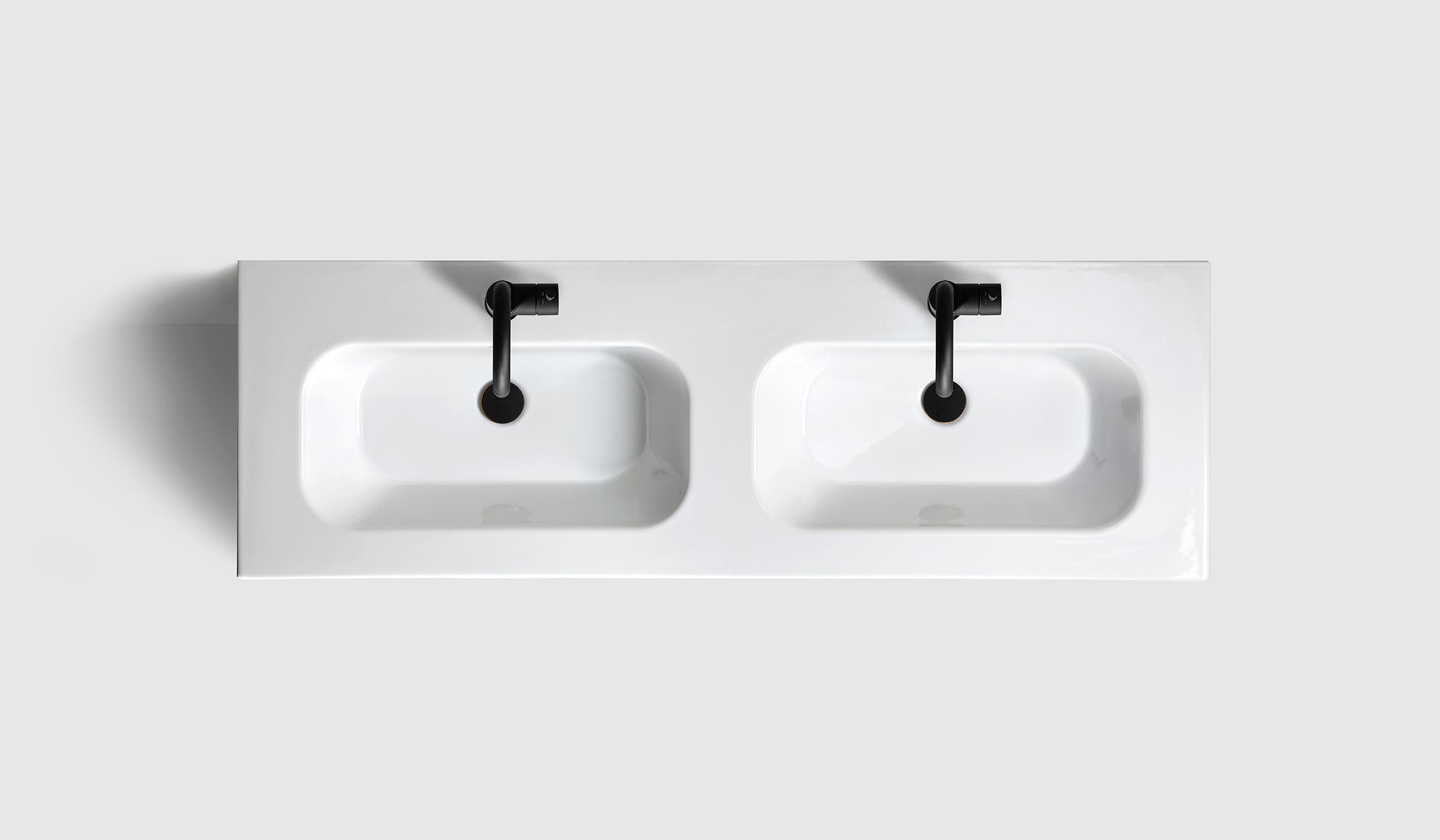 H3/140 - Warm Grey - Porcelain - A2.01 Chrome